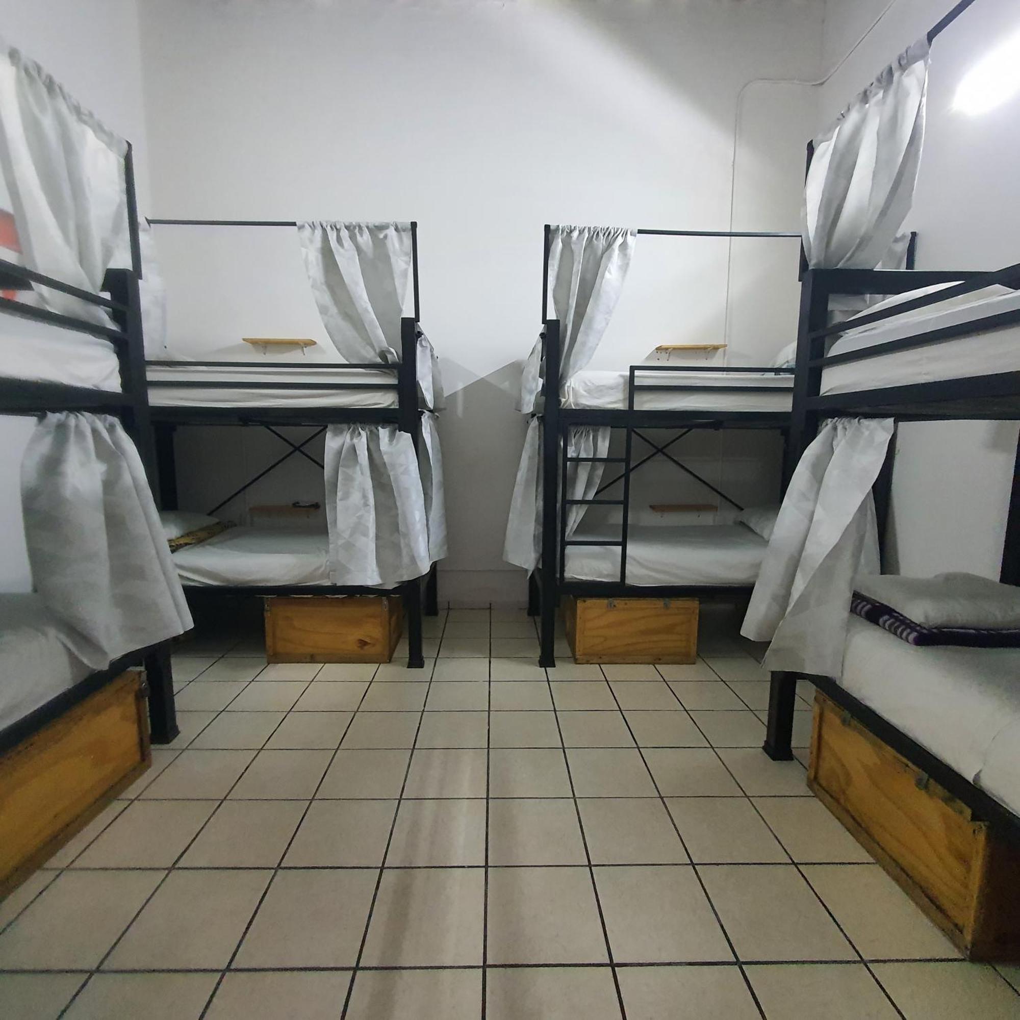 Sukha Hostel San Luis San Luis Potosi Bagian luar foto